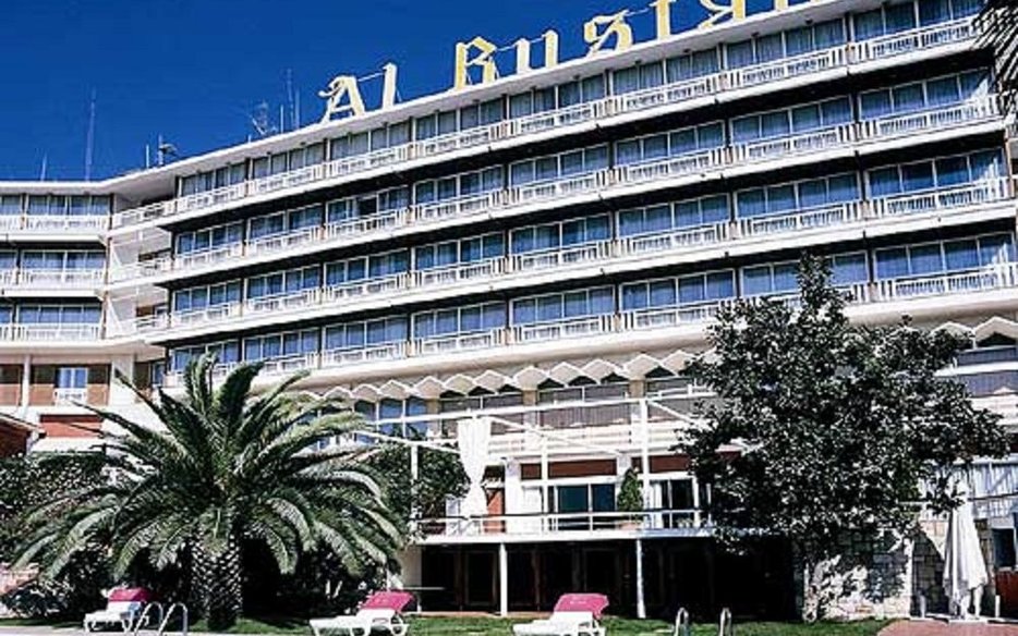 Al Boustan Hotel - Broumana - Stay - SOBEIRUT